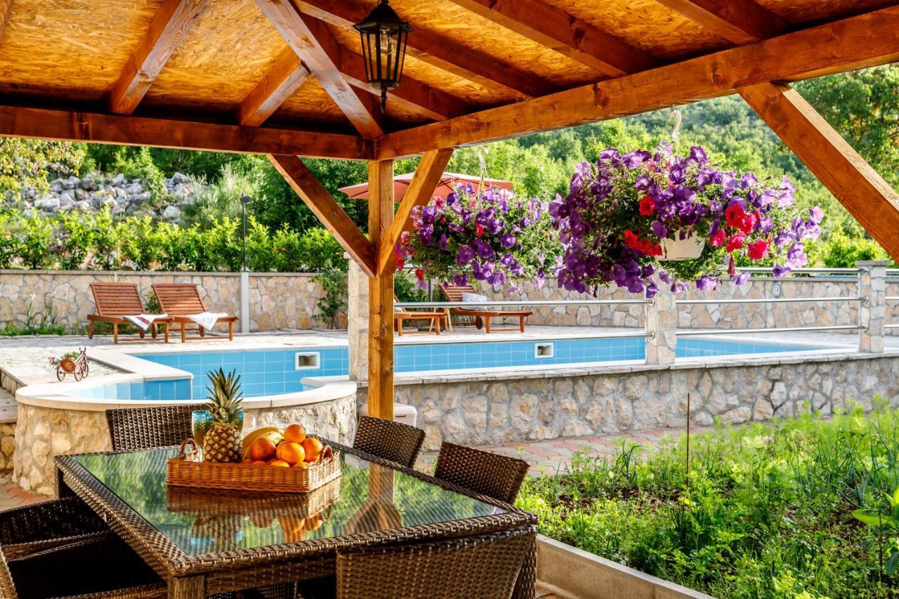 אימוטסקי Holiday Home Memories And Joy מראה חיצוני תמונה